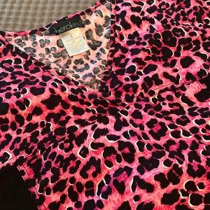 Cherokee scrub top cheetah